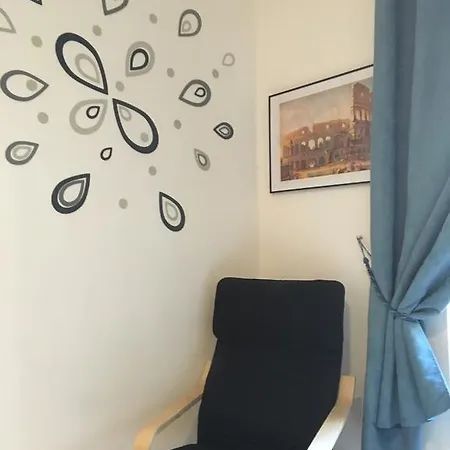 Apartment Delightful 100 Meters From The Colosseum *