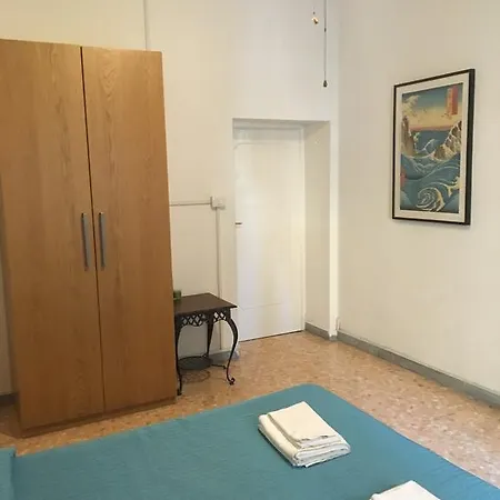 Delightful 100 Meters From The Colosseum